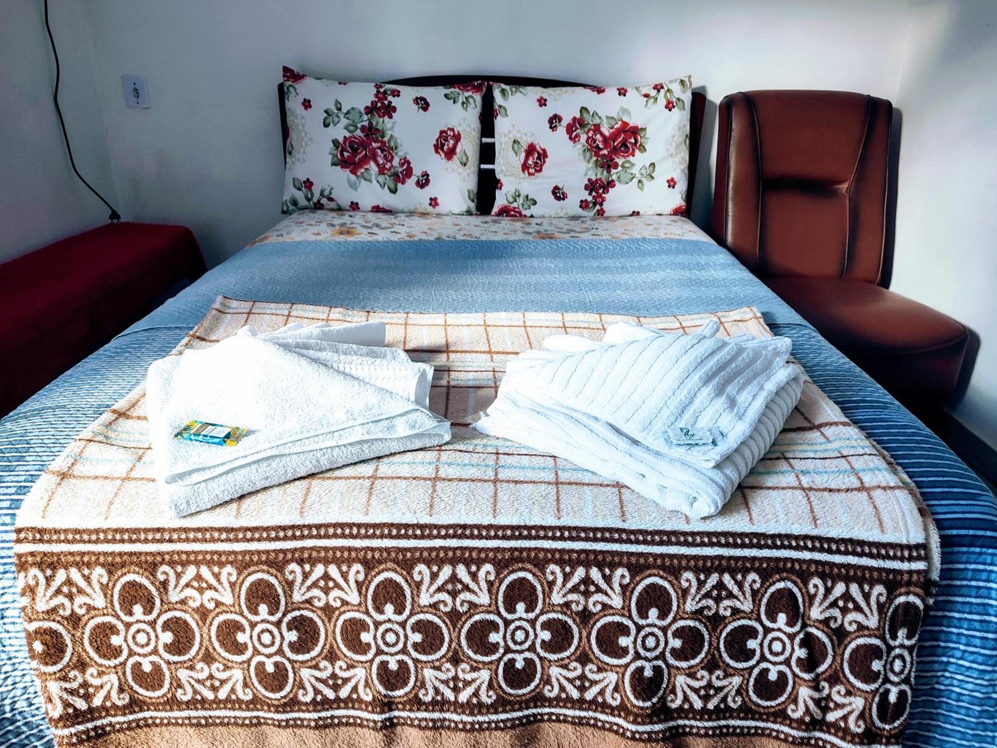 Minha Casa Em Botucatu Suite Individual Экстерьер фото